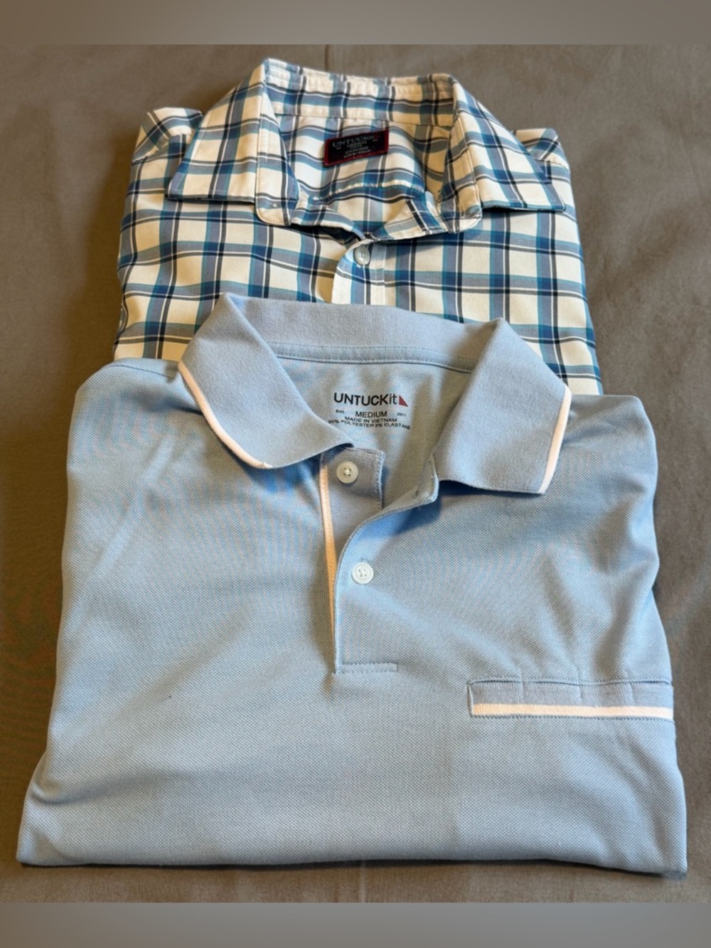 Lot Of 2 Untuckit Short Sleeve Shirts Men’s Medium Golf Polo & Button Up